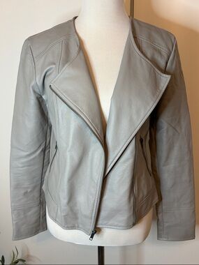 cupcakes & cashmere Light Gray Faux Leather Moto Jacket